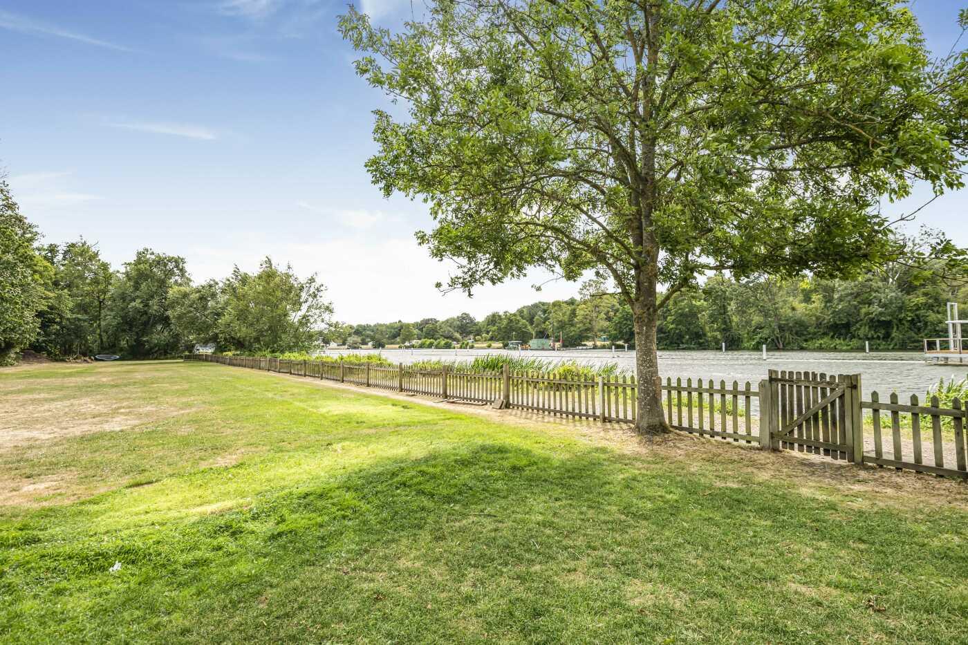 Remenham Lane, Remenham, Henley-On-Thames